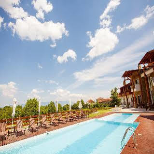 Irenes Resort Káto Loutrákion Exterior foto